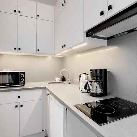 Apartment Newly Constructed In Kadikoy Quake-resistant-ac Istanbul