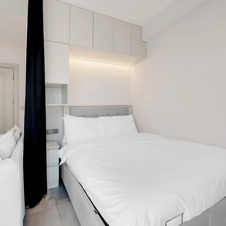 Newly Constructed In Kadikoy Quake-resistant-ac Appartement Istanboel